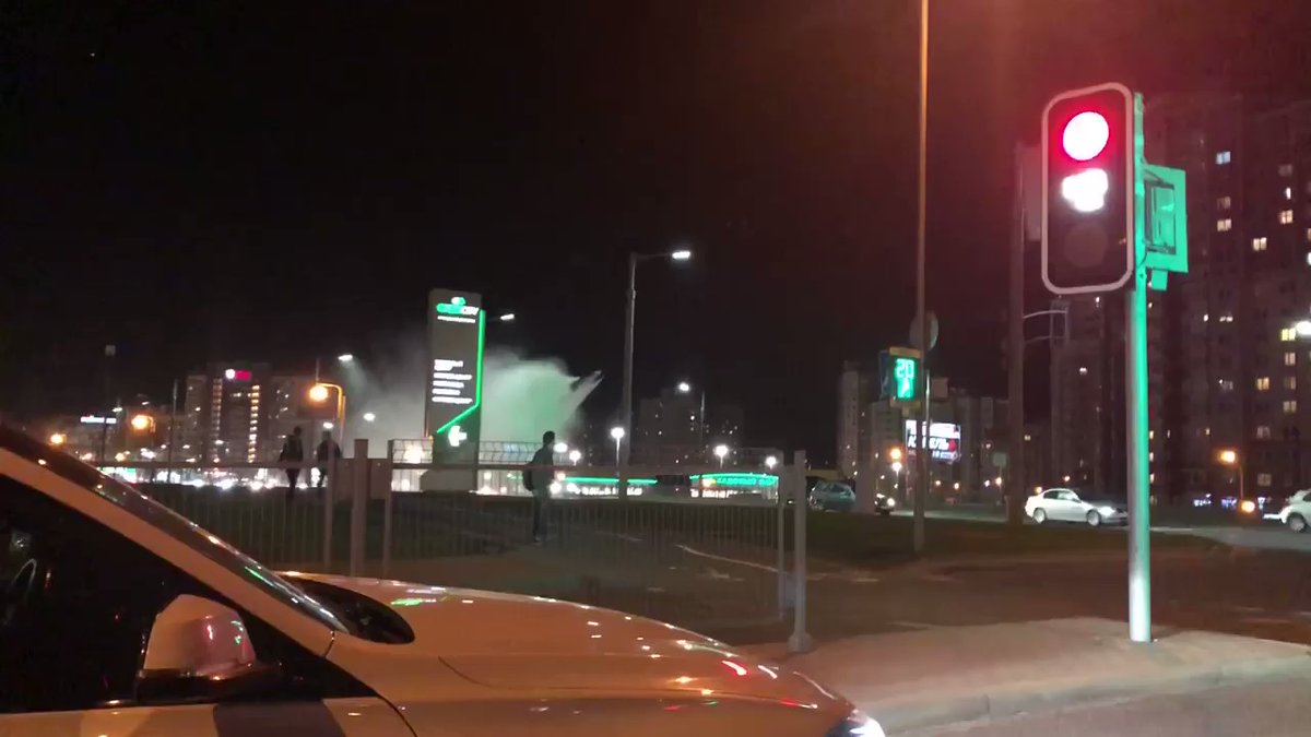 Kamennaya Gorka, sprinkler trucks arrived