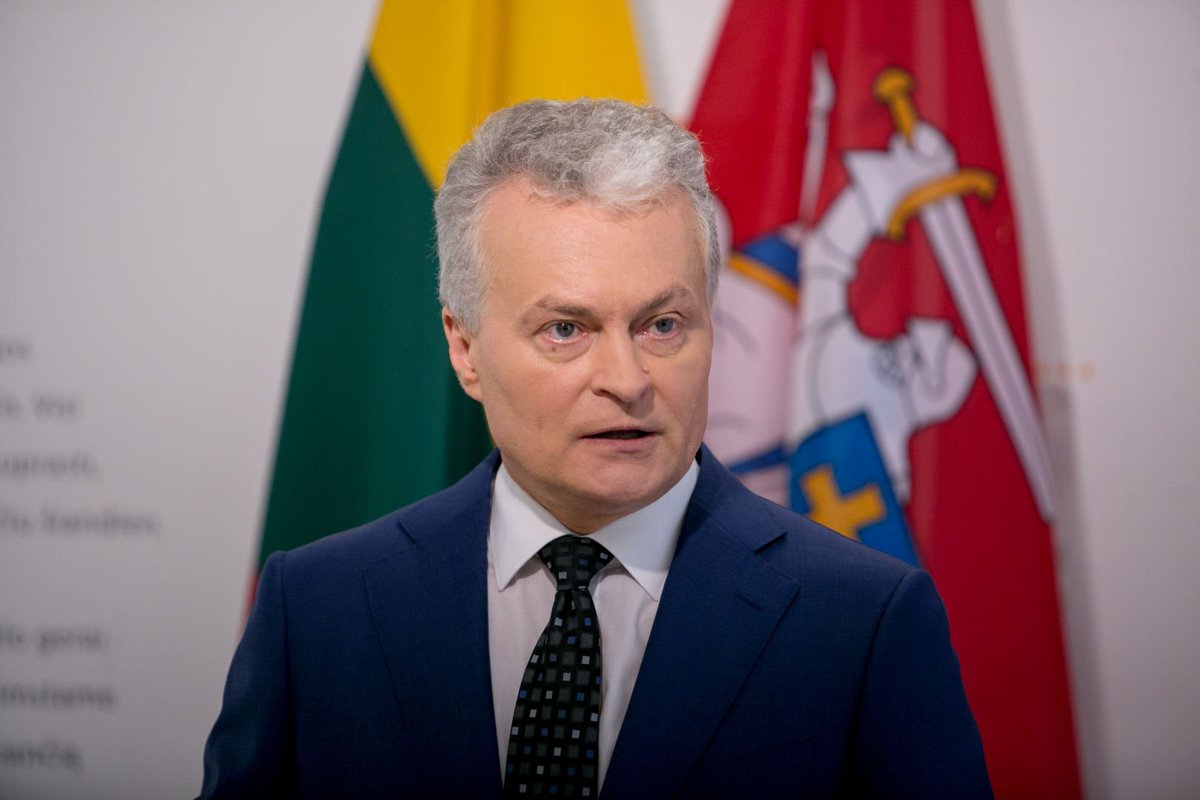 Lithuania's President @GitanasNauseda says he expects EUCO will mark a tipping point in efforts to adopt sanctions against Belarus authorities