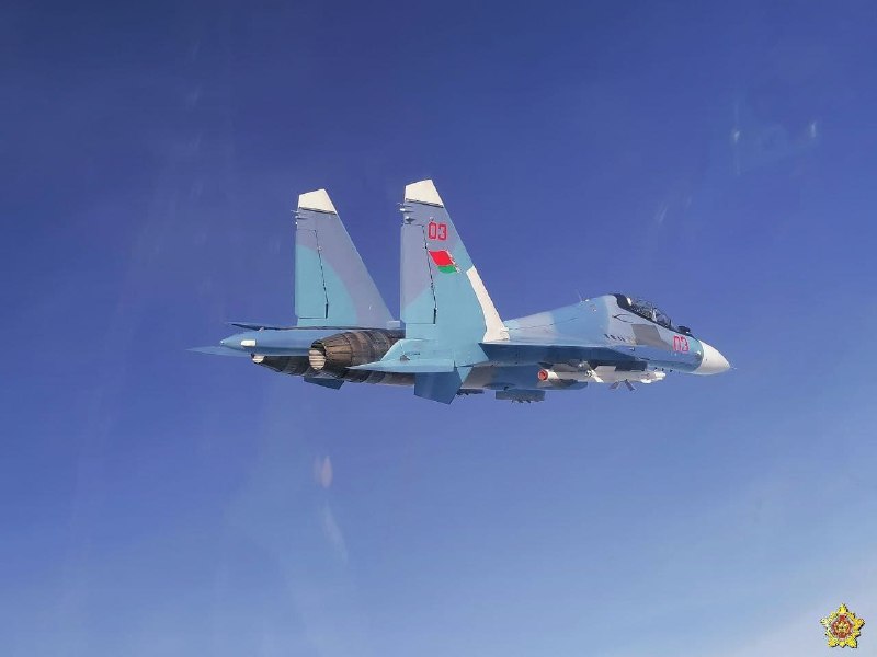 Belarusian and Russian jets patrolled the border of Belarus