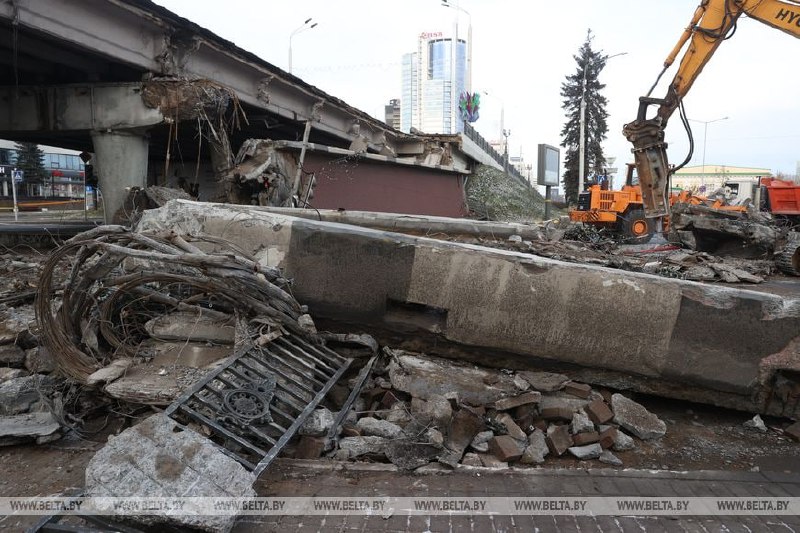 Overpass over Nemiga street collapsed in Minsk