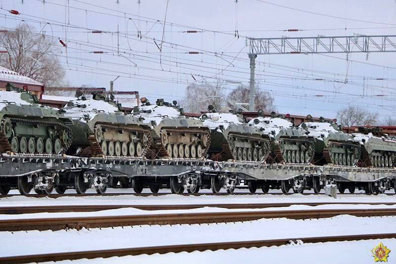 Минобороны Беларуси: российские военные прибыли на станцию Козенки (Мазырь)