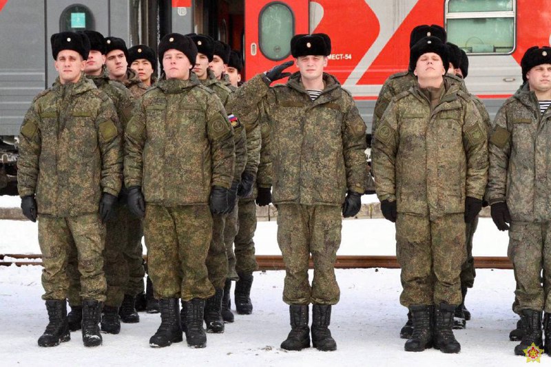 Сёння раніцай на станцыю Палонка ў Беларусі прыбыў чарговы эшалон расійскіх войскаў