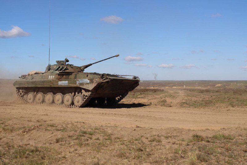 Η τελική φάση των τακτικών ασκήσεων ταξιαρχίας με τη συμμετοχή των στρατευμάτων της Δυτικής Επιχειρησιακής Διοίκησης ξεκίνησε στη Λευκορωσία