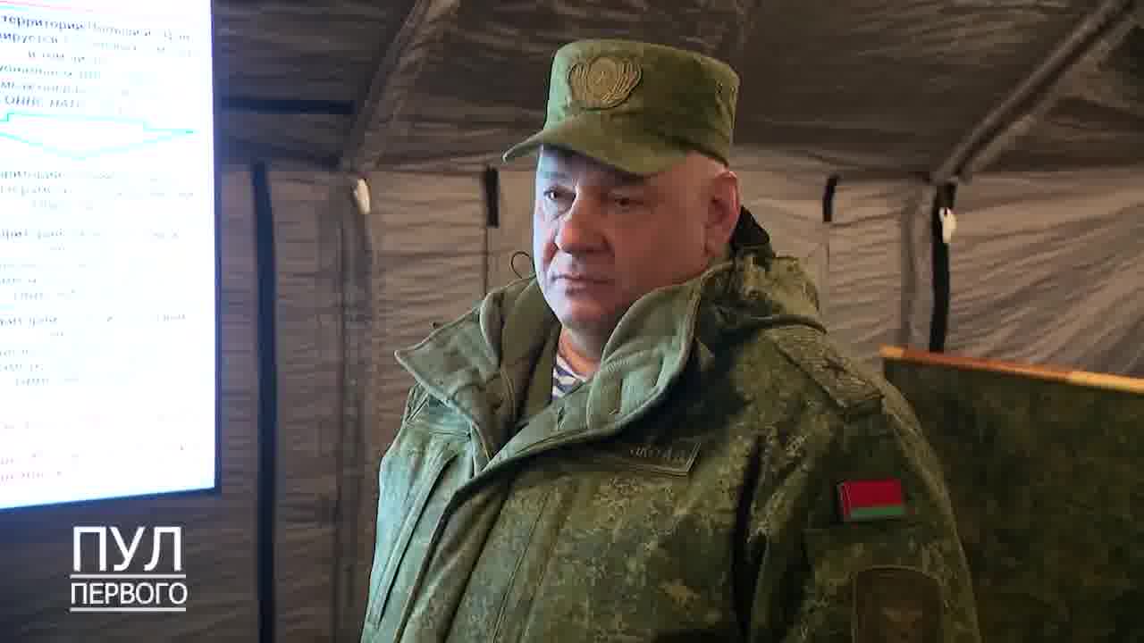 Lukashenka visits Belarusian troops near the Suwalki corridor and quizzes the commander about how he will fight the Baltic states and conquer a part of Poland to link up Belarus and Kaliningrad