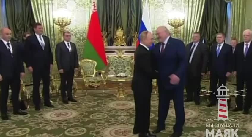 Putin se sastao s Lukašenkom u Kremlju